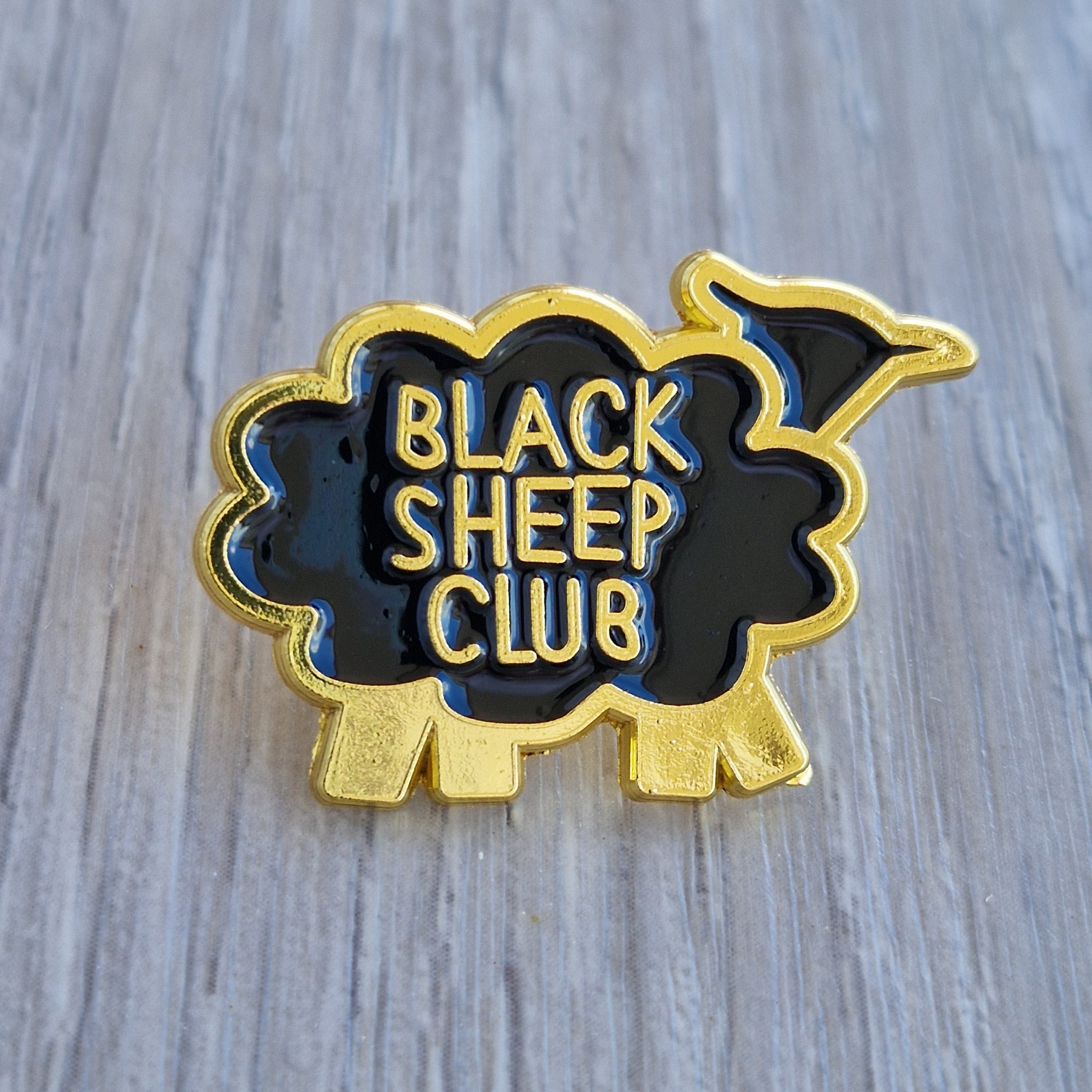 Spilla "Black Sheep Club"