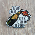 Spilla “Be the Light”