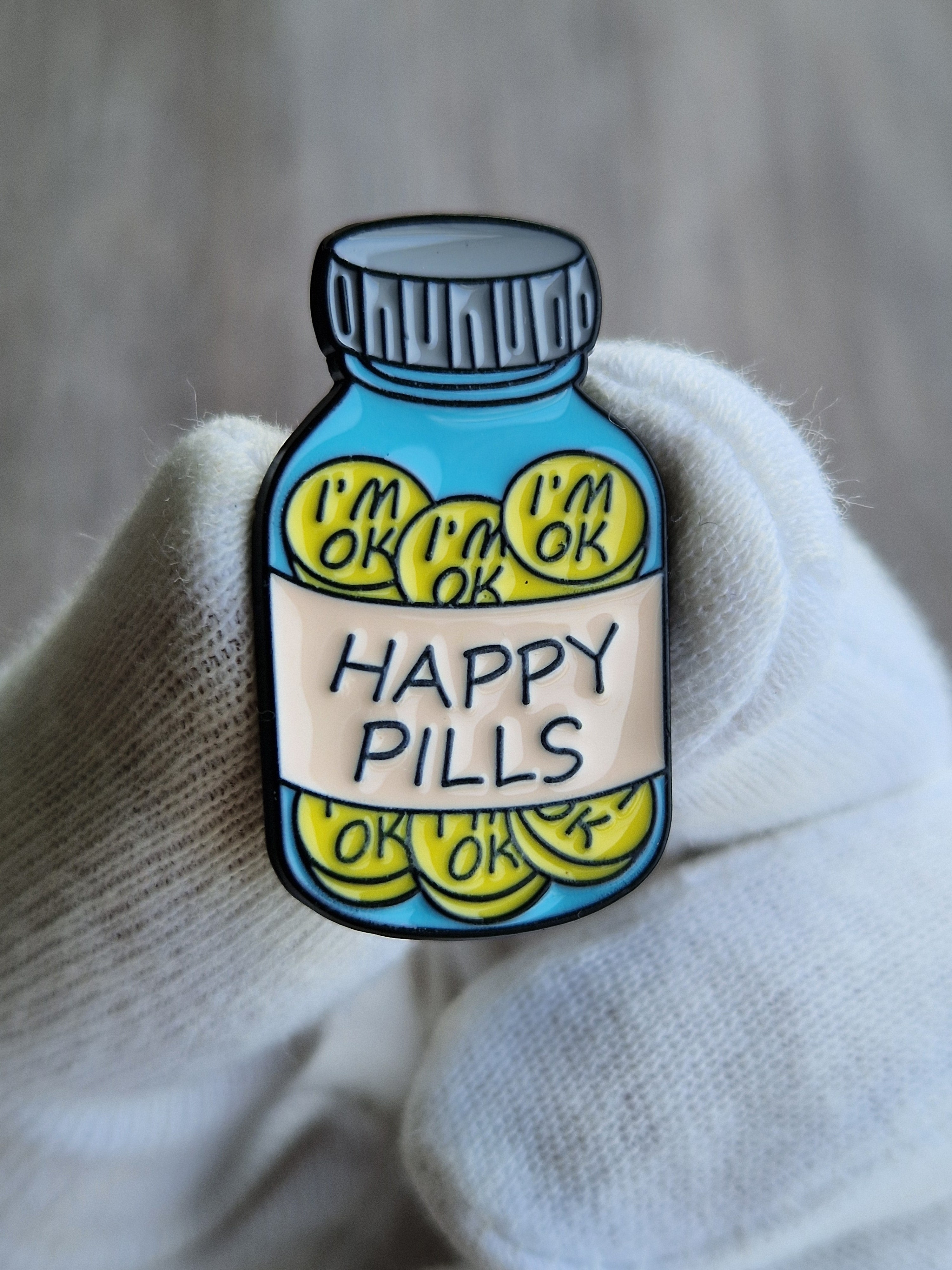 Spilla Happy Pills