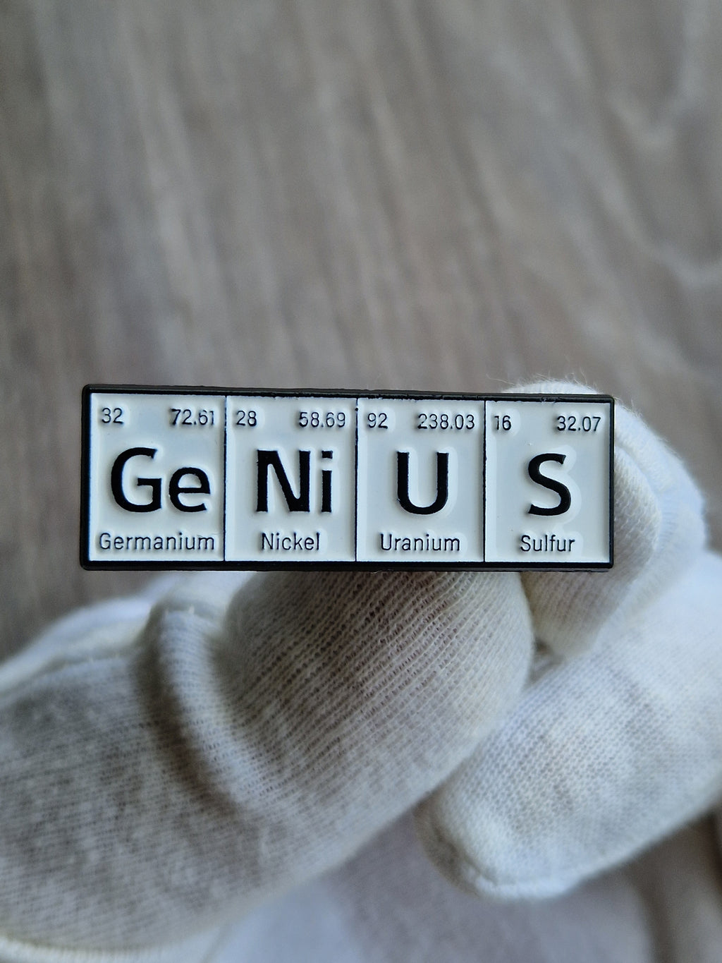 Spilla Genius Tavola Periodica