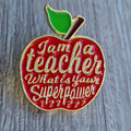 Spilla insegnante mela rossa “I am a teacher"
