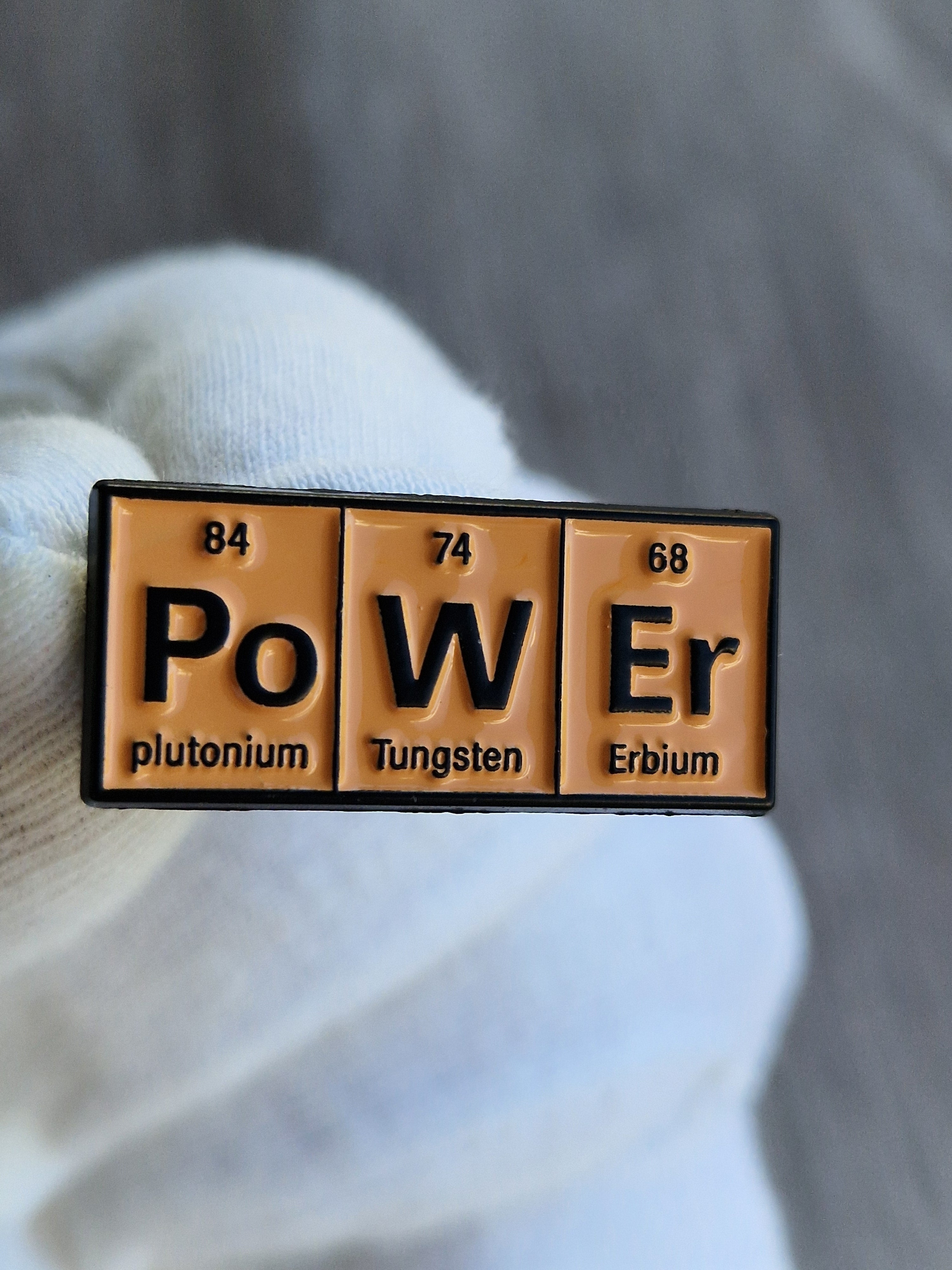 Spilla chimica “PoWer” Tavola Periodica