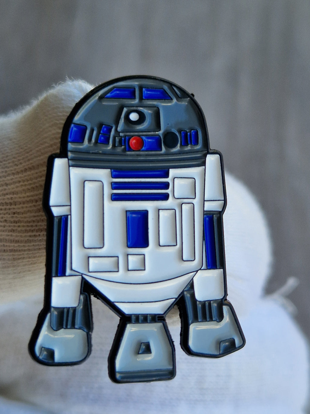Spilla Smaltata R2-D2