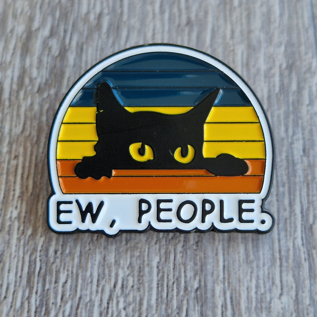 Spilla "Ew, People"