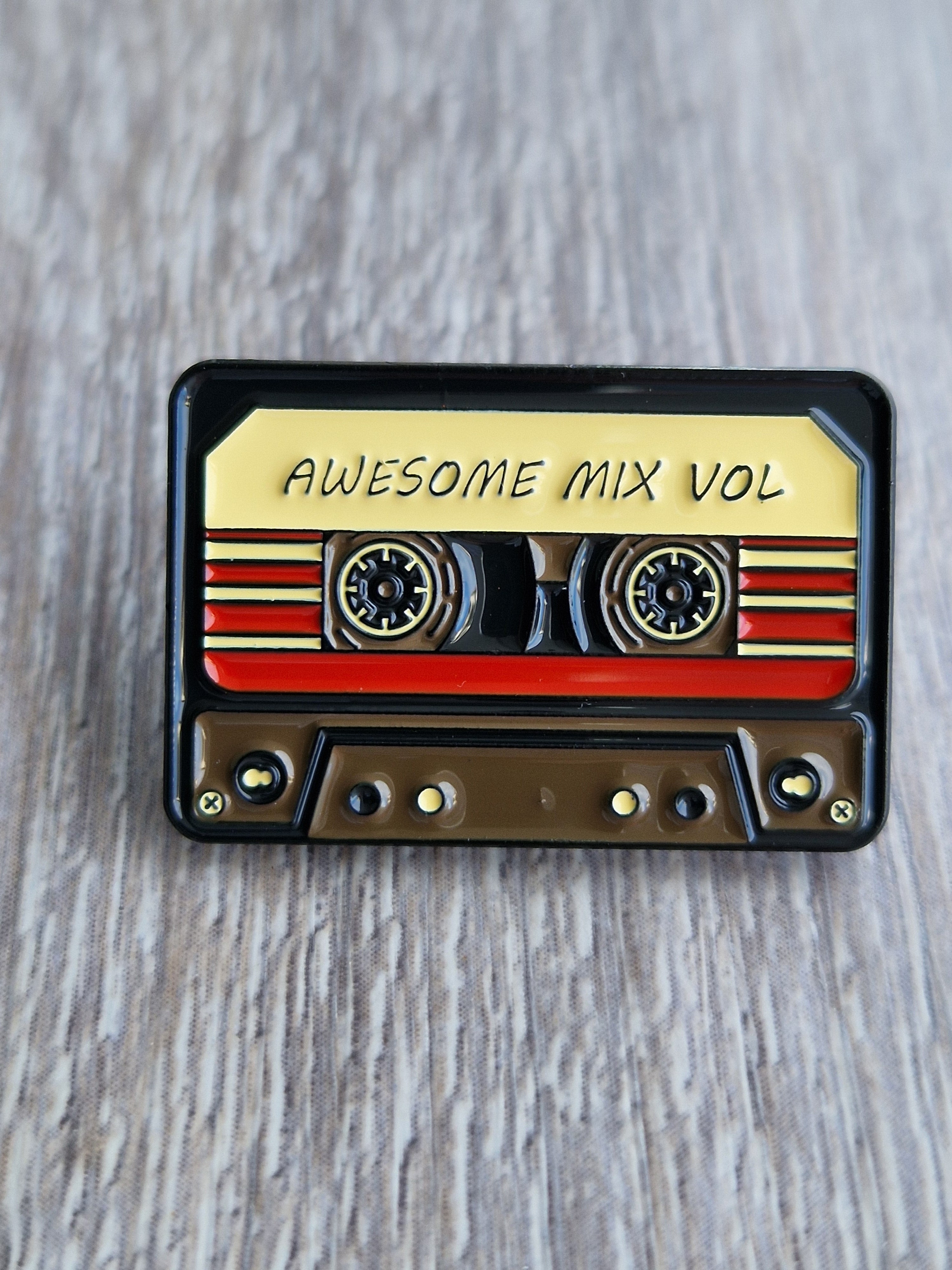 Spilla e card Cassetta Audio Vintage