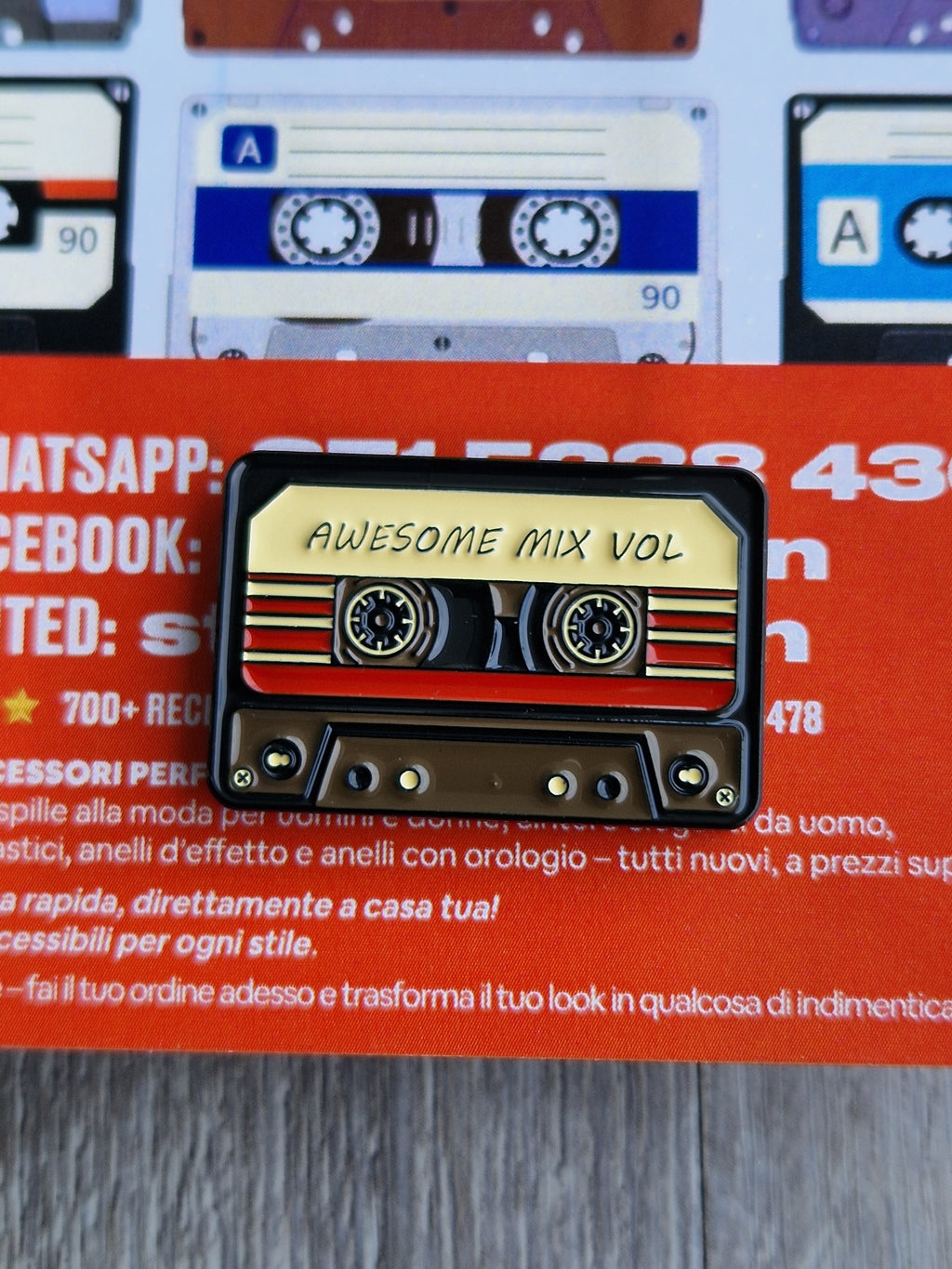 Spilla e card Cassetta Audio Vintage
