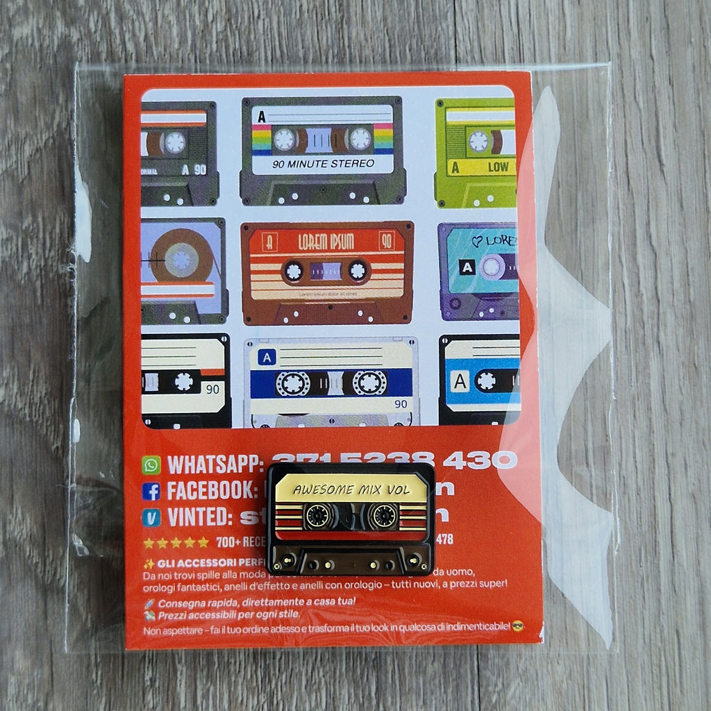 Spilla e card Cassetta Audio Vintage