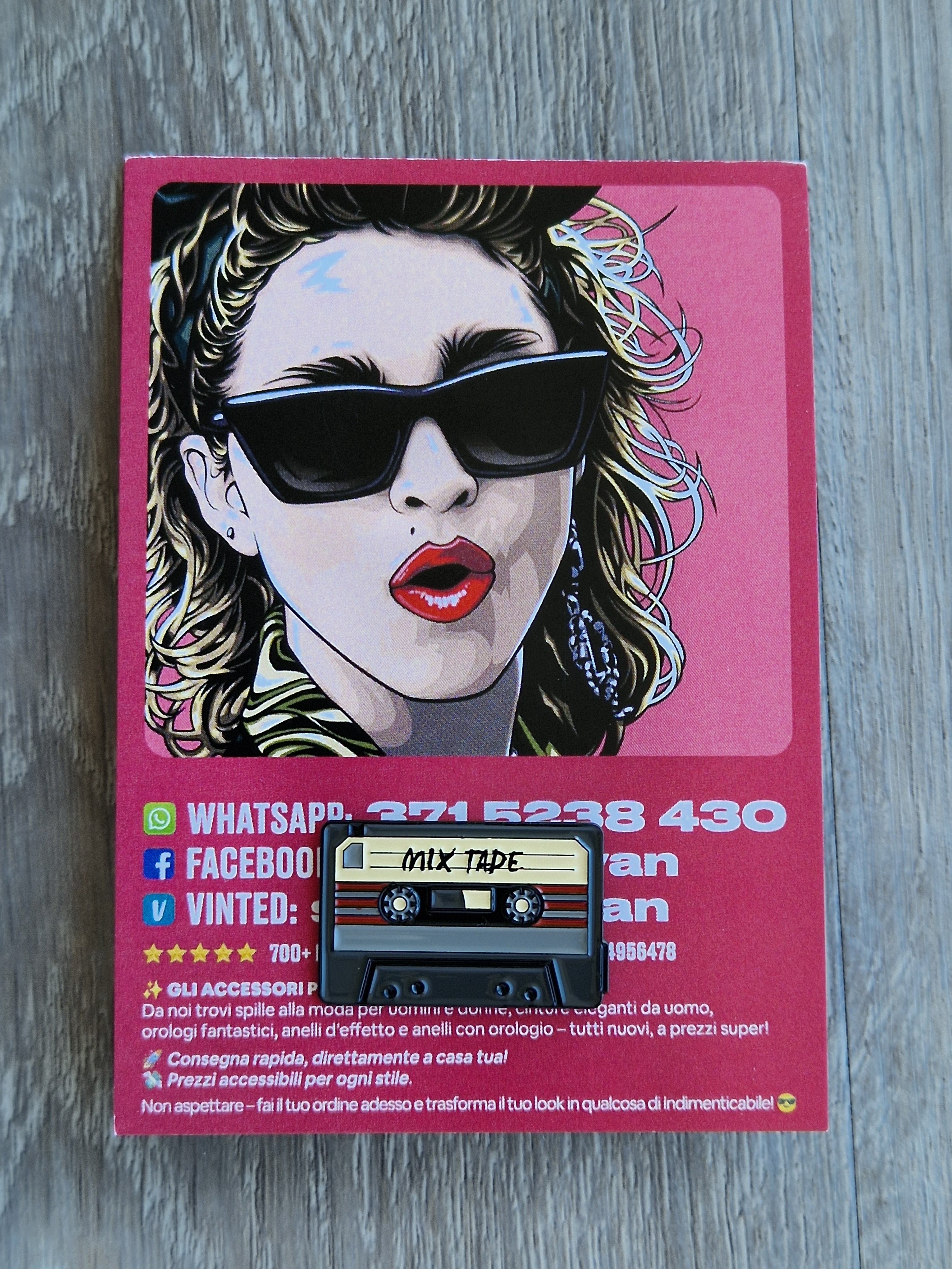 Spilla e card Musicassetta Vintage
