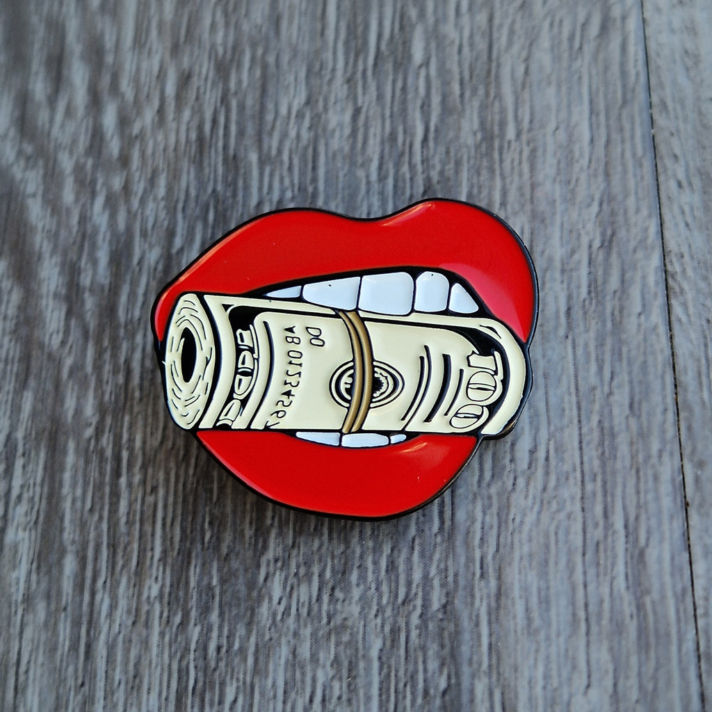 Spilla e card Bocca Rossetto Rosso