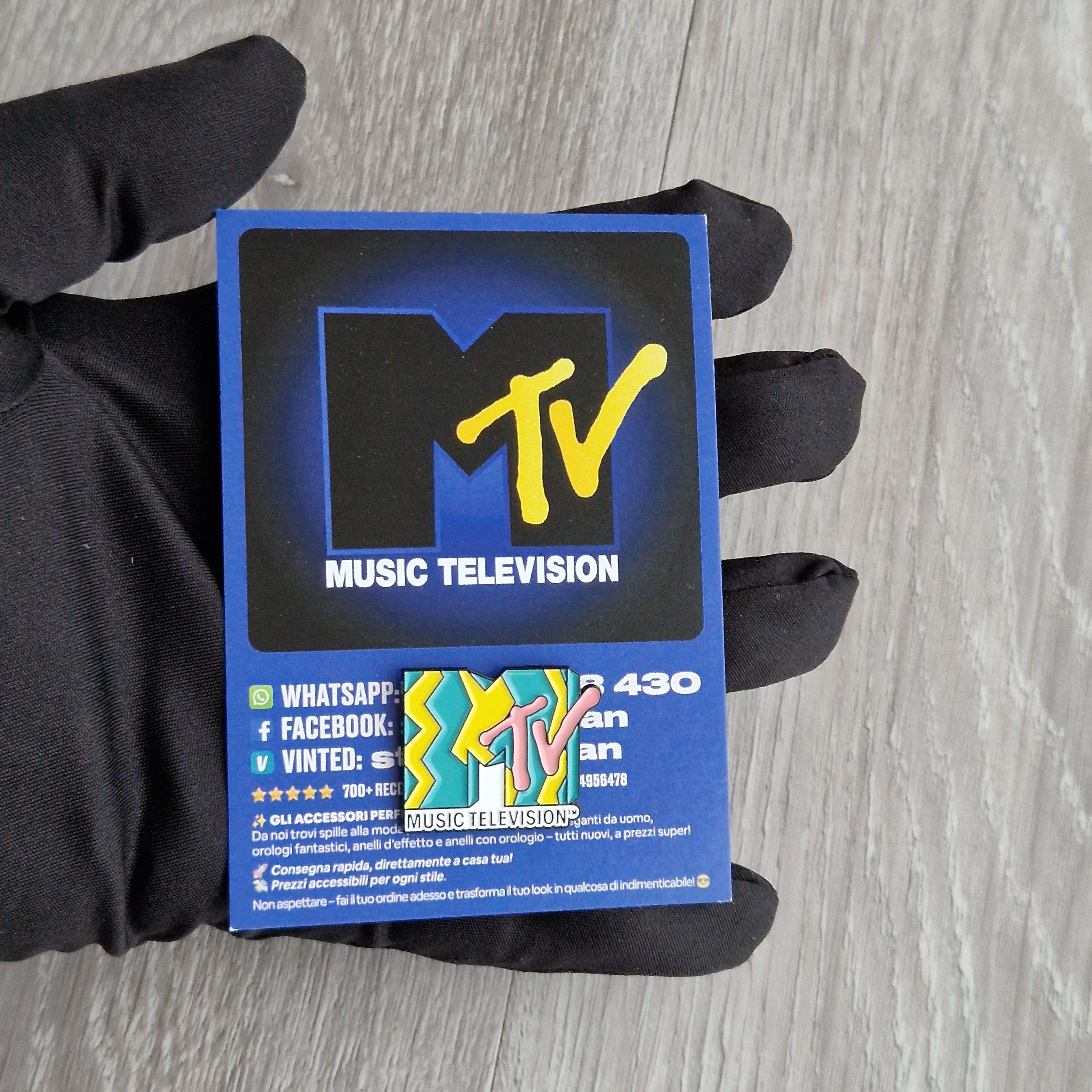 Spilla e card MTV Music Television