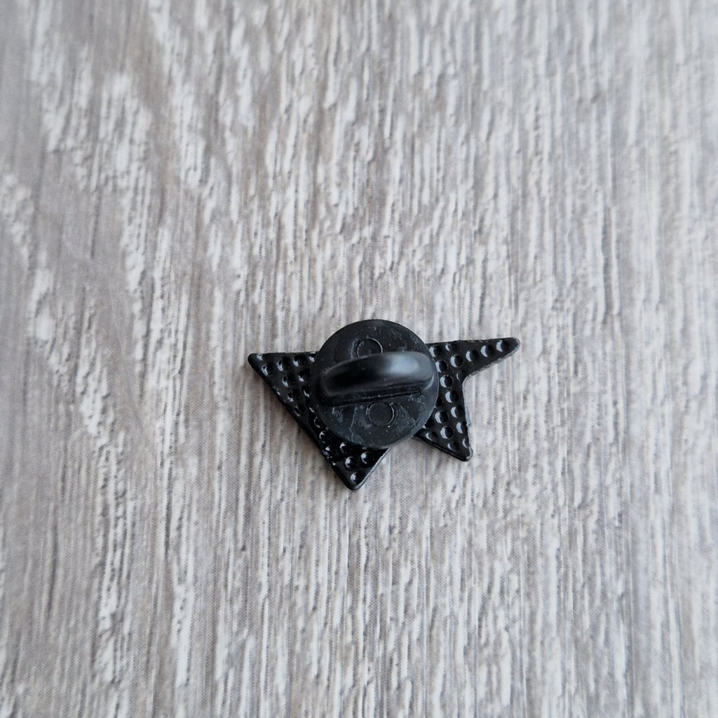 Pin Minimal Romantica Aereo