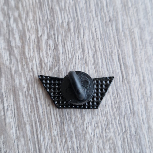 Spilla Barchetta di Carta con Cuore
