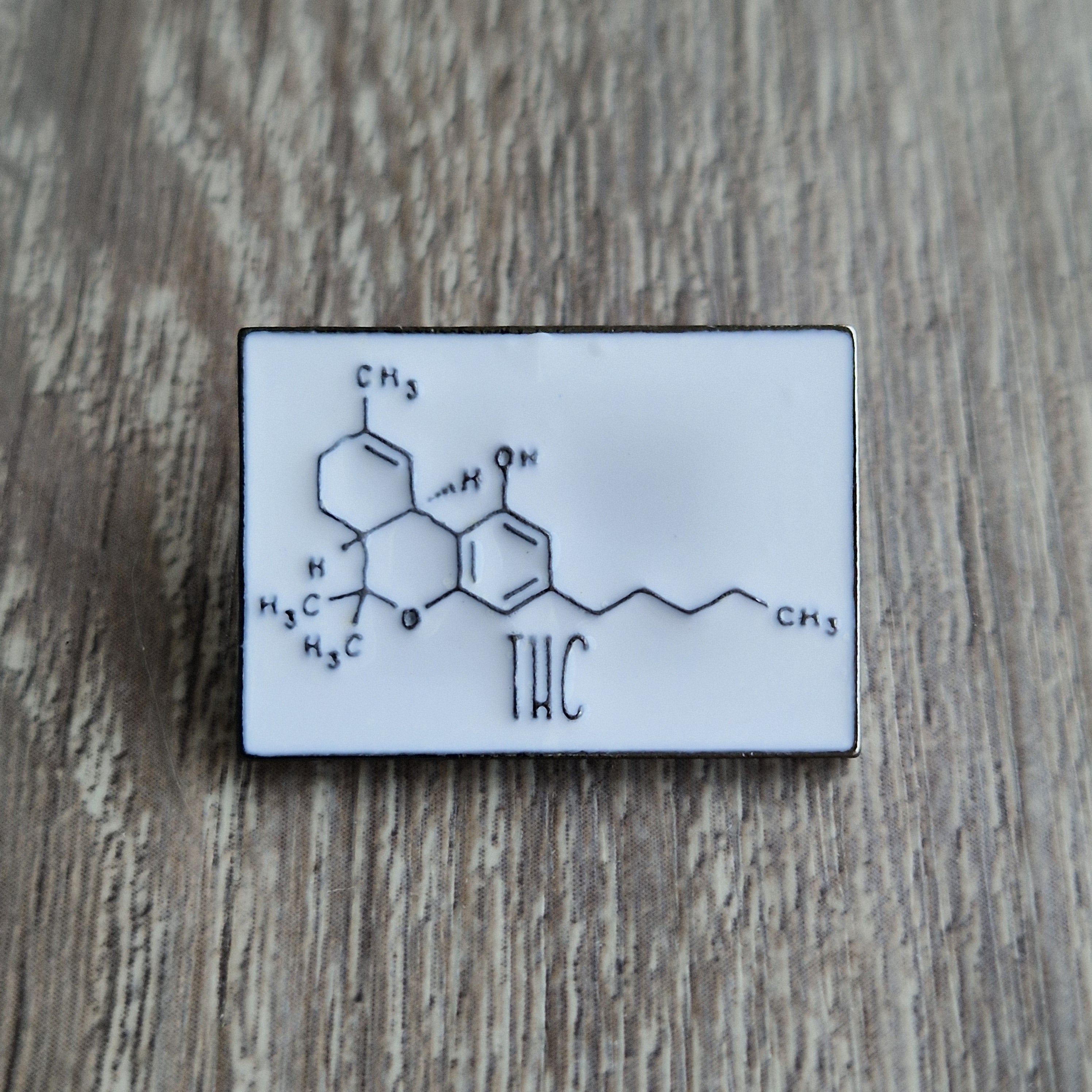 Spilla THC con Formula Chimica