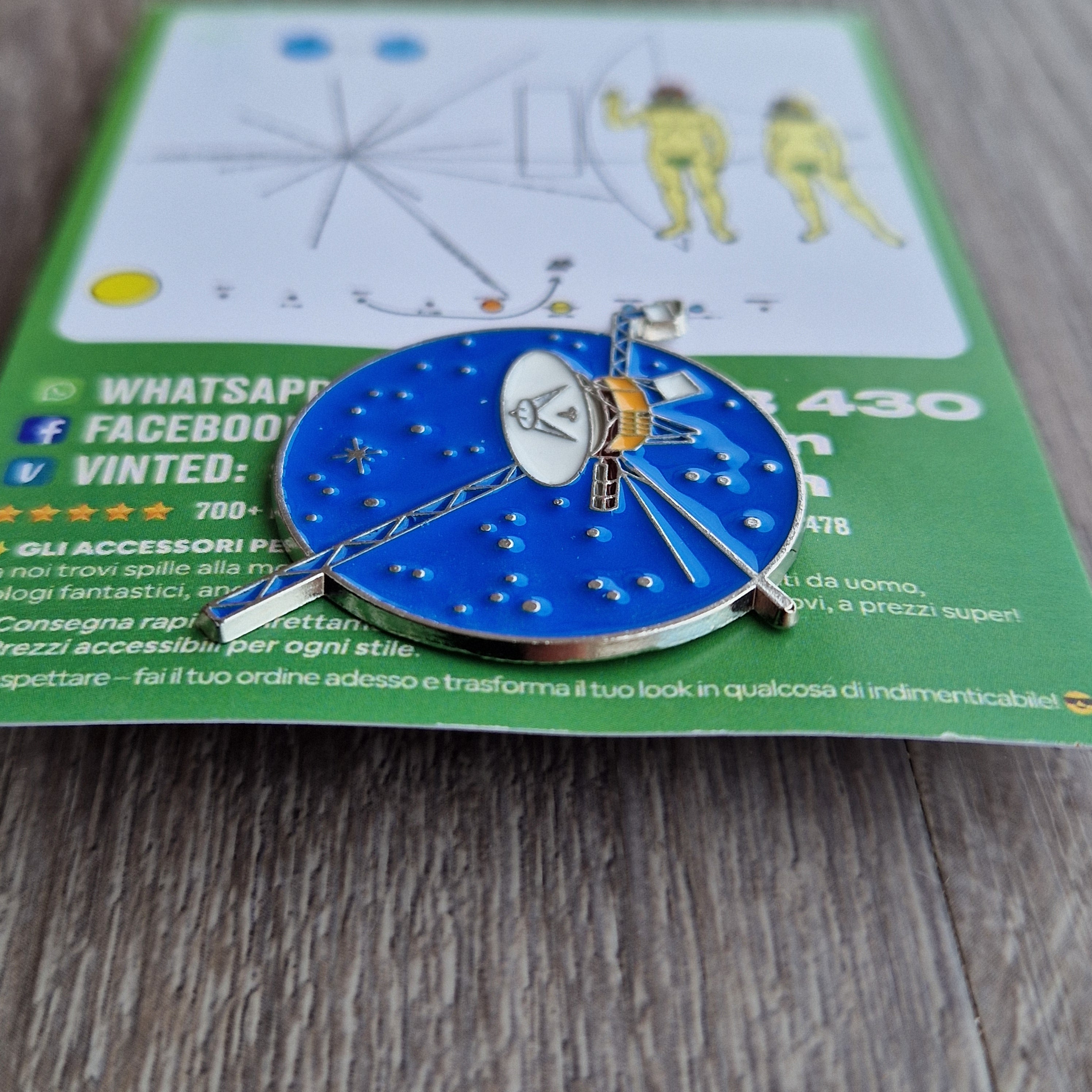 Spilla e card Pianeta Blu Astronomia