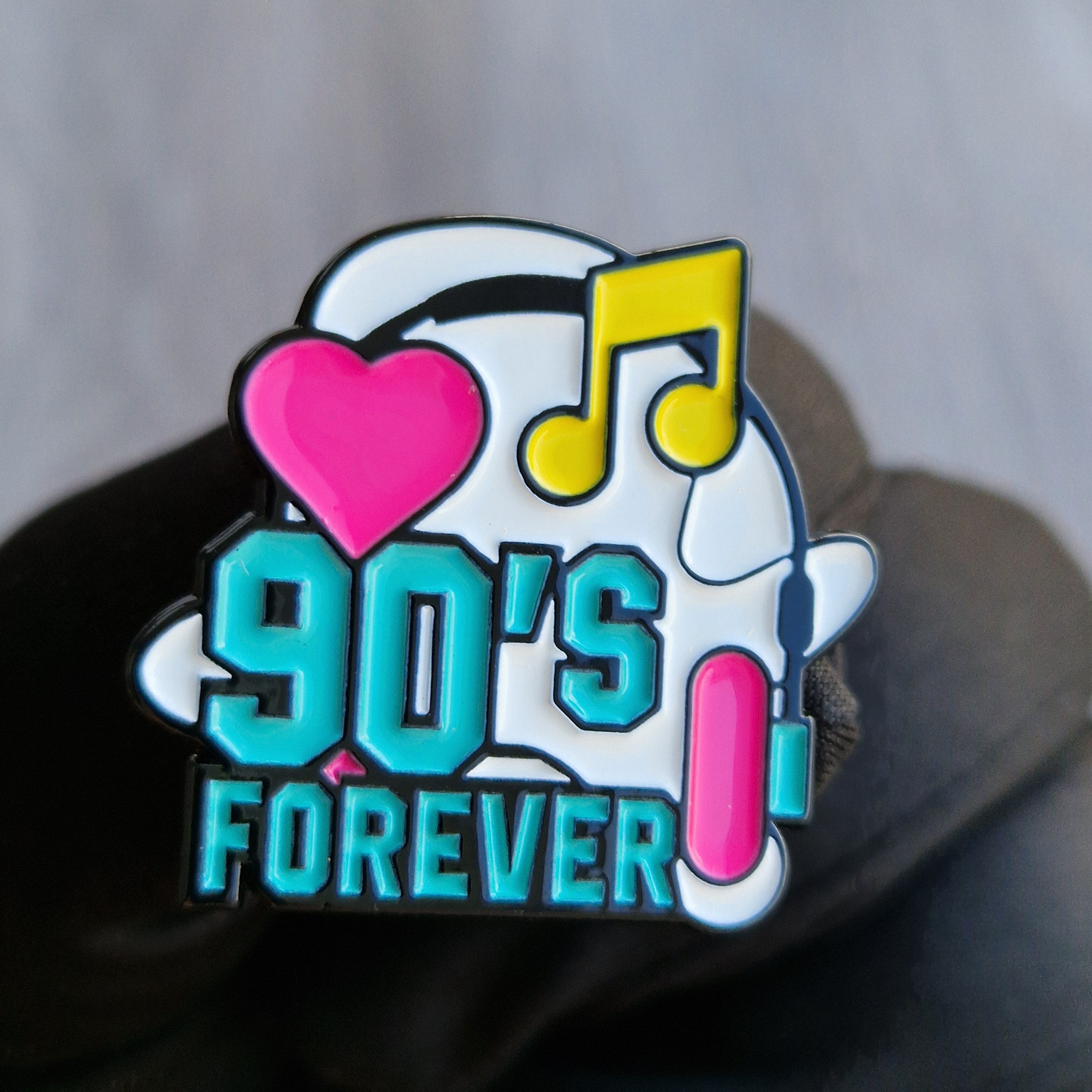 Spilla cuffie 90's Forever Musica