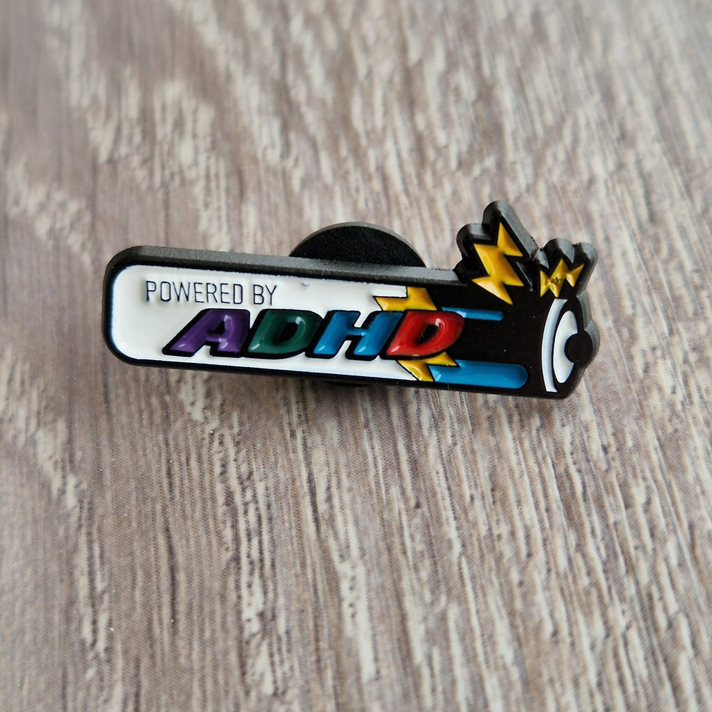 Spilla “Powered by ADHD”