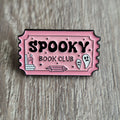 Spilla Smaltata "Spooky Book Club"