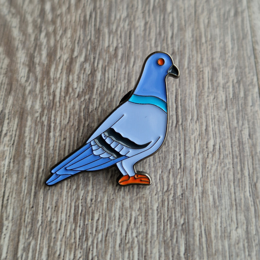 Pin piccione smaltata