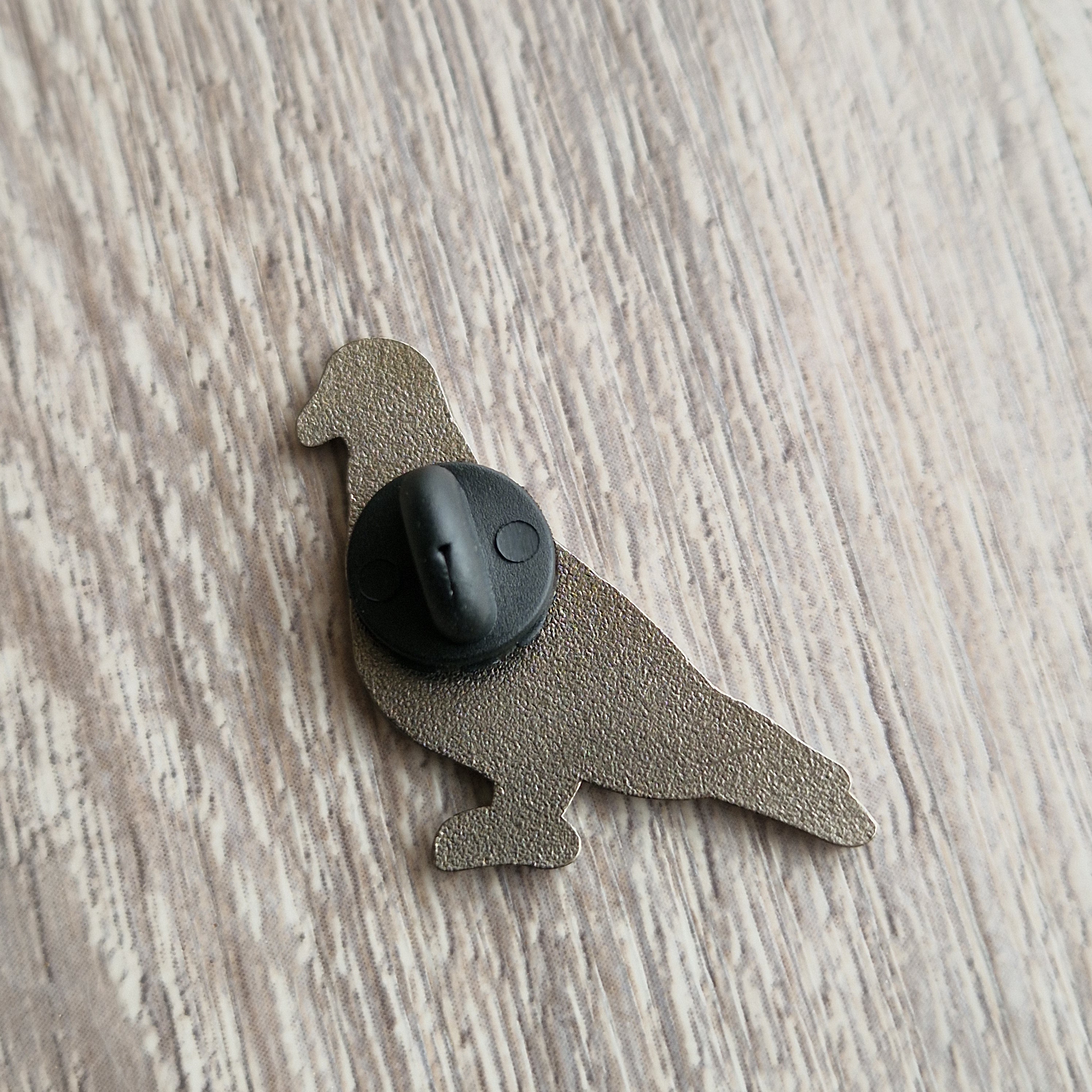 Pin piccione smaltata
