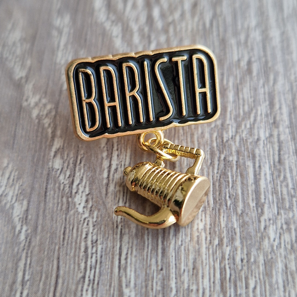 Spilla Barista con Caffettiera Rigata Smaltata