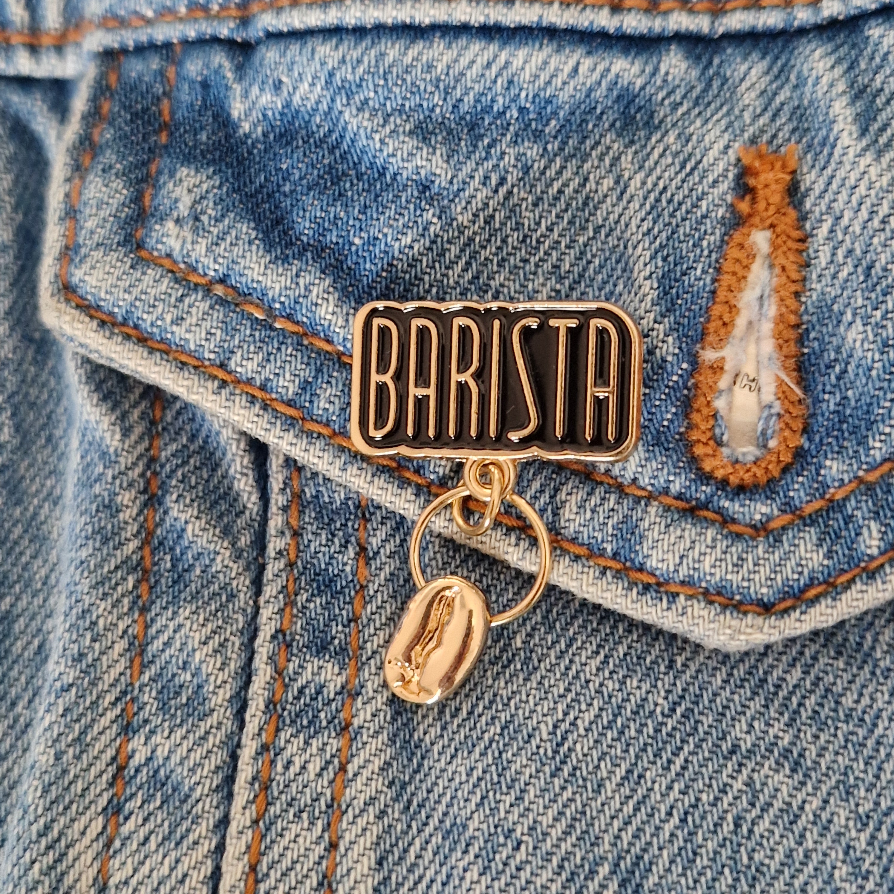 Spilla Barista con chicco di caffè