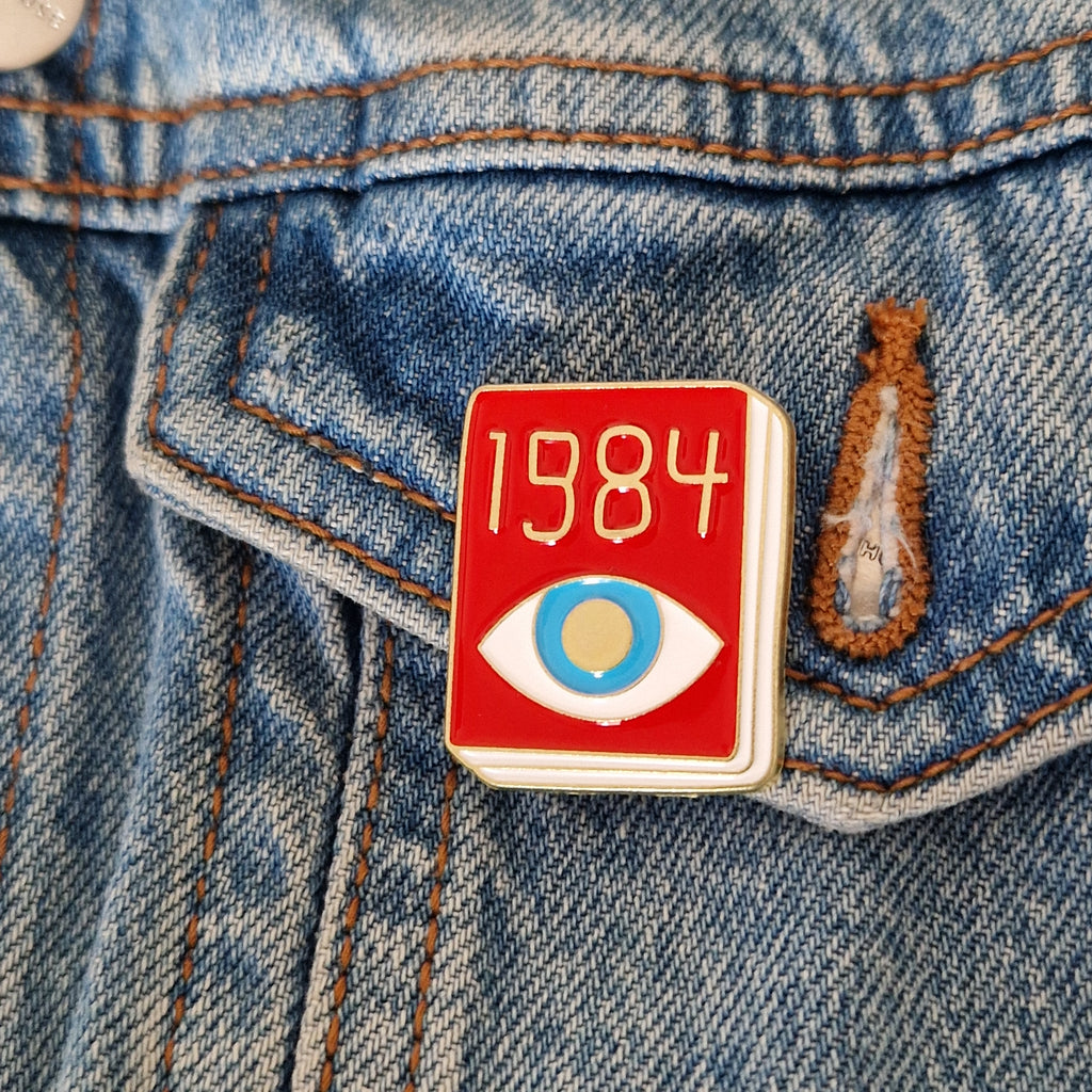 Spilla 1984 Libro Distopico con Occhio