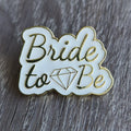 Spilla Sposa Smaltata "Bride to Be"