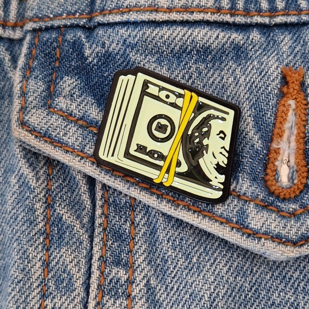 Spilla Smaltata Mazzo di Dollari Box
