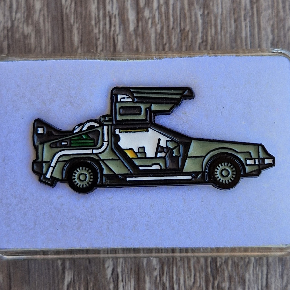 Spilla Smaltata DeLorean Ritorno al Futuro Box