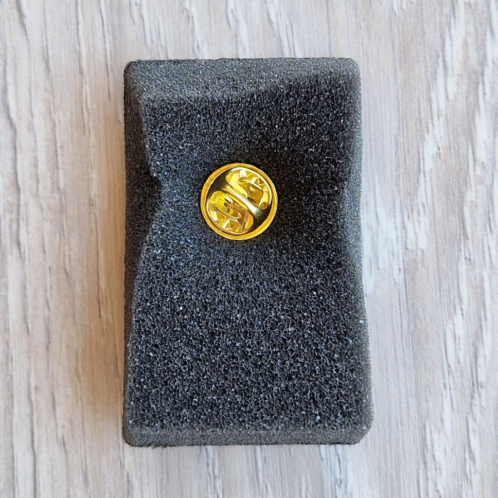 Spilla Smaltata Van Gogh Girasoli e Gatto Nero Box